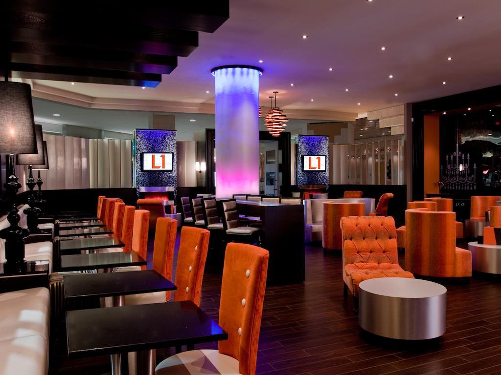 אדמונטון Fantasyland Hotel מראה חיצוני תמונה